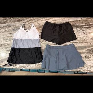 Modlily Tankini with two bottom styles. Brand new. Liner still in place